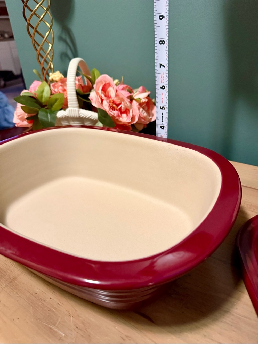 Pampered Chef Deep Covered Baker Cranberry 3.1 Qt Stoneware Dish - Picture 10 of 11